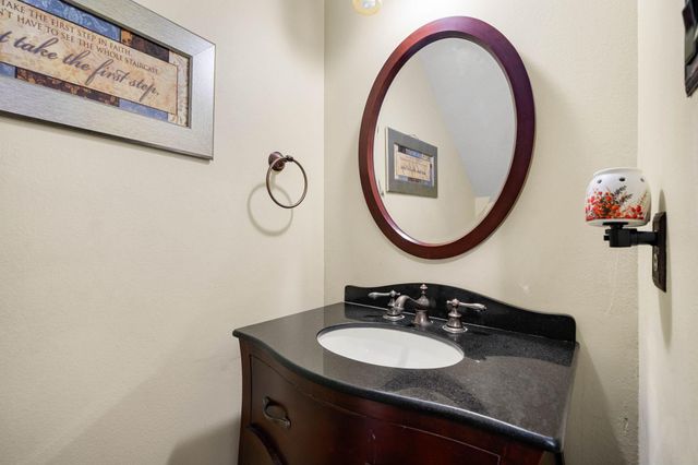 6923 Lonesome Woods Trail, Humble, TX 77346