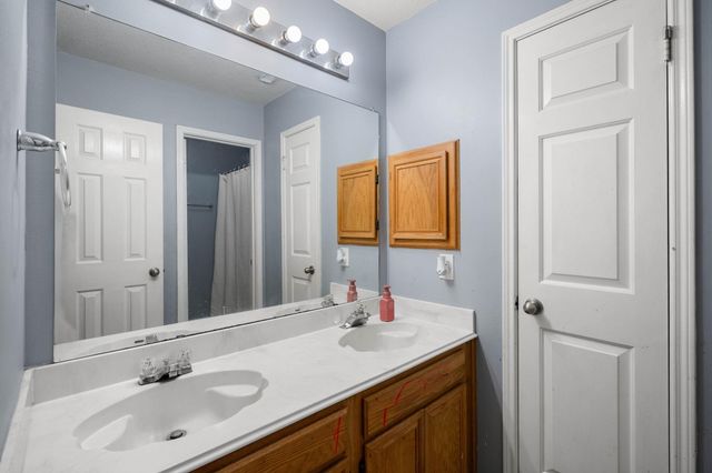 6923 Lonesome Woods Trail, Humble, TX 77346