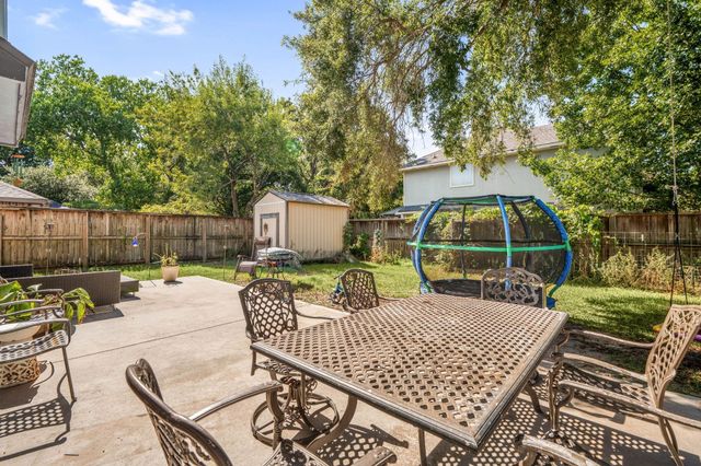 6923 Lonesome Woods Trail, Humble, TX 77346