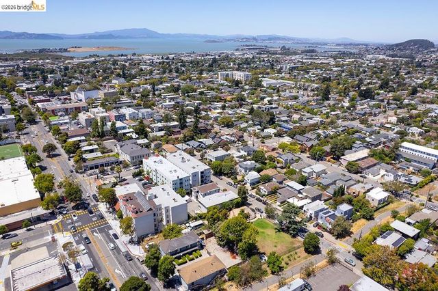1246 Berkeley Way, Berkeley, CA 94702