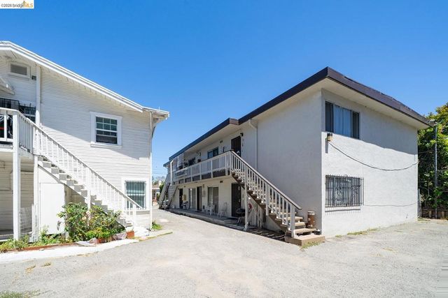 1246 Berkeley Way, Berkeley, CA 94702