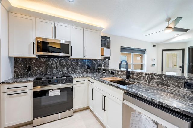 7522 OXFORD GARDEN CIRCLE, Apollo Beach, FL 33572