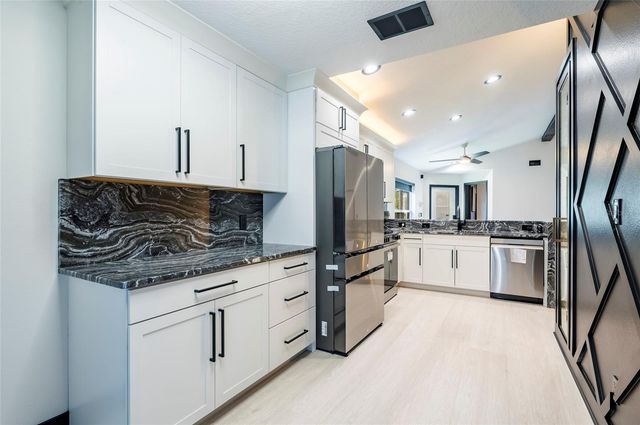 7522 OXFORD GARDEN CIRCLE, Apollo Beach, FL 33572