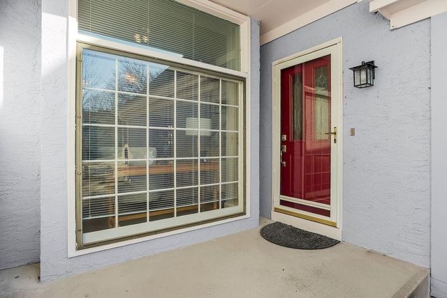 11951 Slater Street, Overland Park, KS 66213