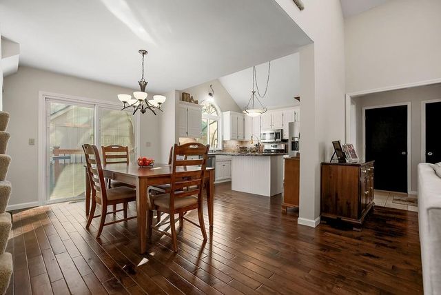 11951 Slater Street, Overland Park, KS 66213