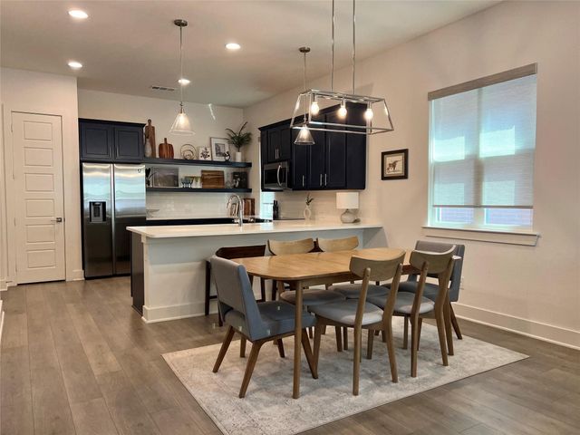 2823 Stanley Avenue, Fort Worth, TX 76110