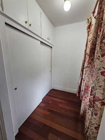 323 W 7TH Street, Erie, PA 16502