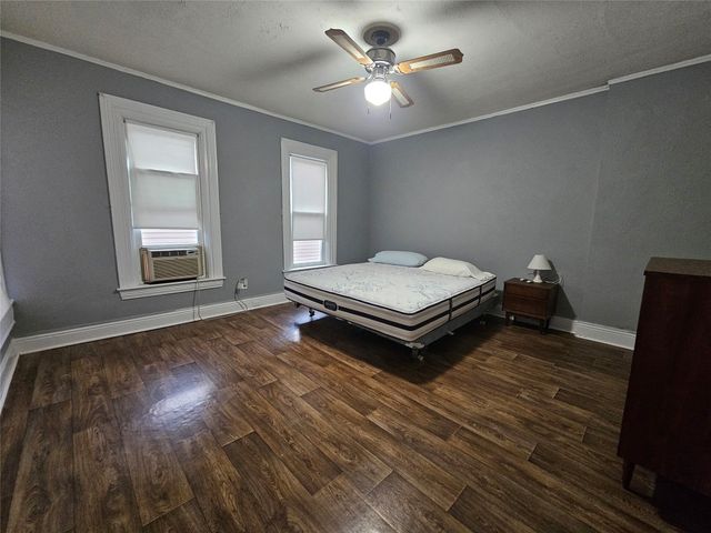 323 W 7TH Street, Erie, PA 16502