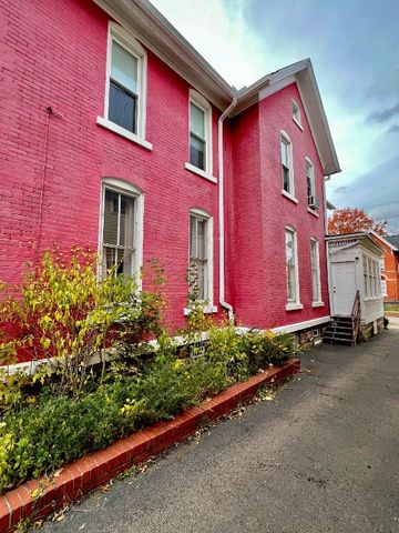 323 W 7TH Street, Erie, PA 16502