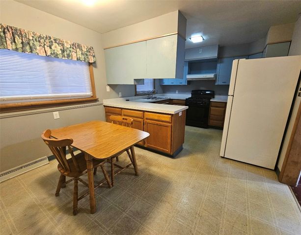 323 W 7TH Street, Erie, PA 16502