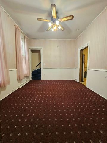 323 W 7TH Street, Erie, PA 16502