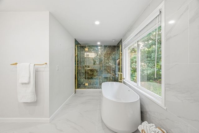 106 Colonial Drive, Andover, MA 01810