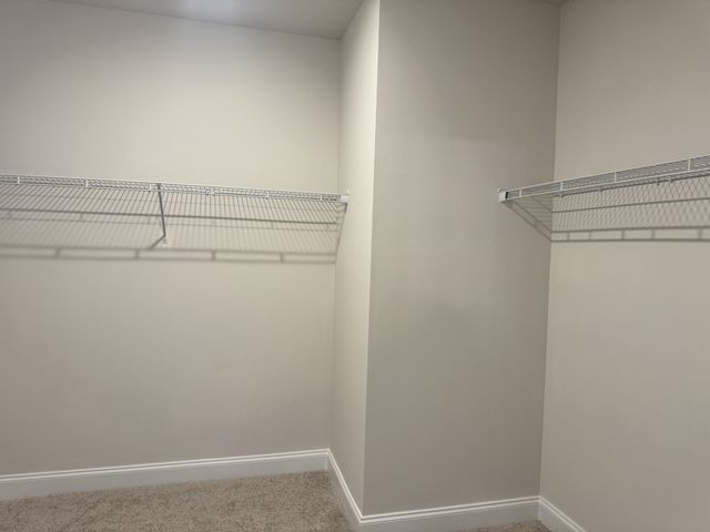 136 Dahlia Dr, La Vergne, TN 37086