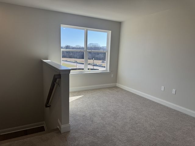 136 Dahlia Dr, La Vergne, TN 37086