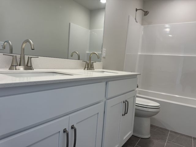 136 Dahlia Dr, La Vergne, TN 37086