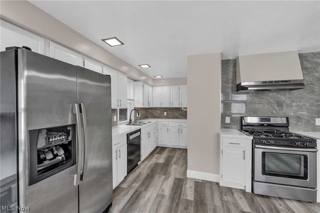 1768 E 31st Street, Lorain, OH 44055