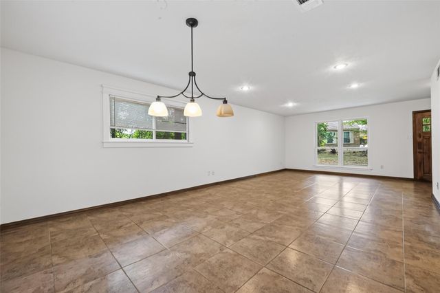 2716 Echo Street, The Woodlands, TX 77380