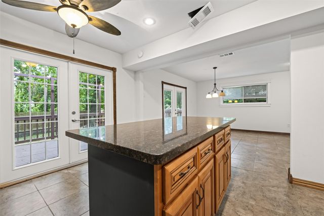 2716 Echo Street, The Woodlands, TX 77380