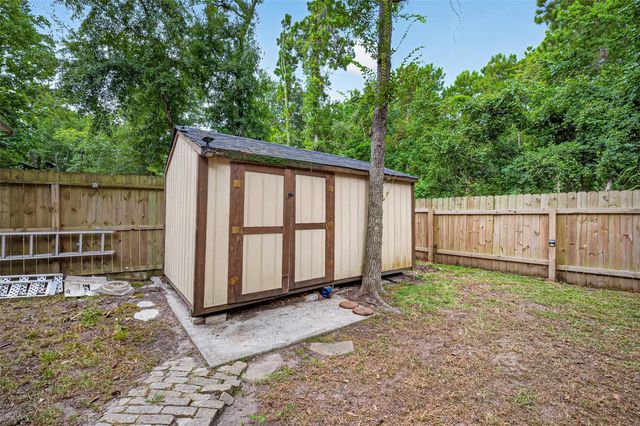 2716 Echo Street, The Woodlands, TX 77380