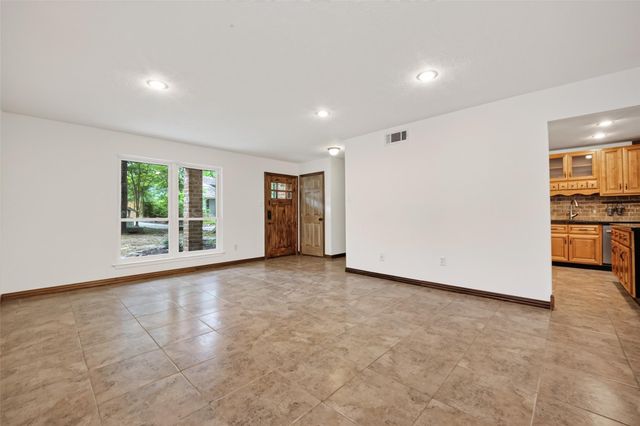 2716 Echo Street, The Woodlands, TX 77380