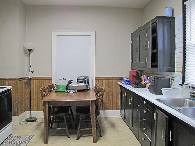 245 N Bonson Street, Platteville, WI 53818