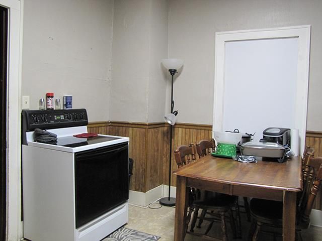 245 N Bonson Street, Platteville, WI 53818