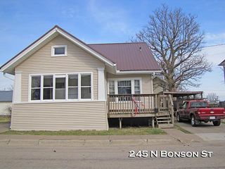 245 N Bonson Street, Platteville, WI 53818