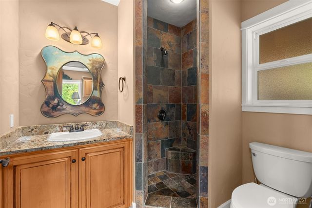 7920 Holiday Valley Drive NW, Olympia, WA 98502