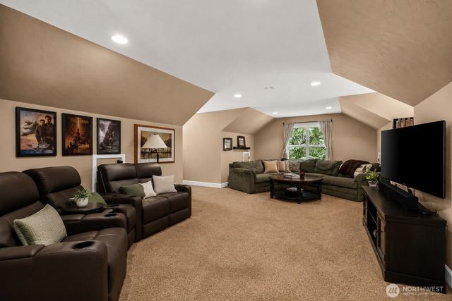 7920 Holiday Valley Drive NW, Olympia, WA 98502