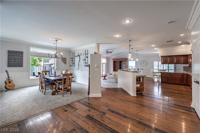 7480 Grassy Field Court, Las Vegas, NV 89131