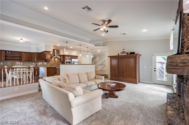 7480 Grassy Field Court, Las Vegas, NV 89131