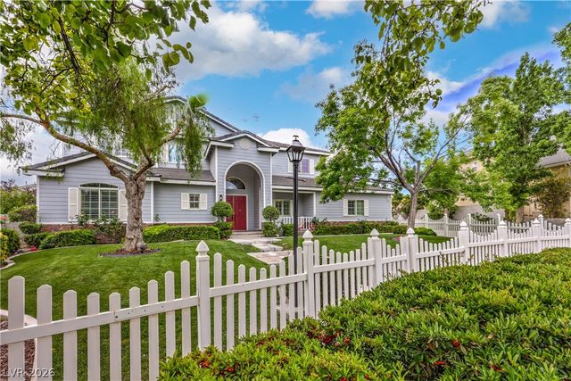 7480 Grassy Field Court, Las Vegas, NV 89131