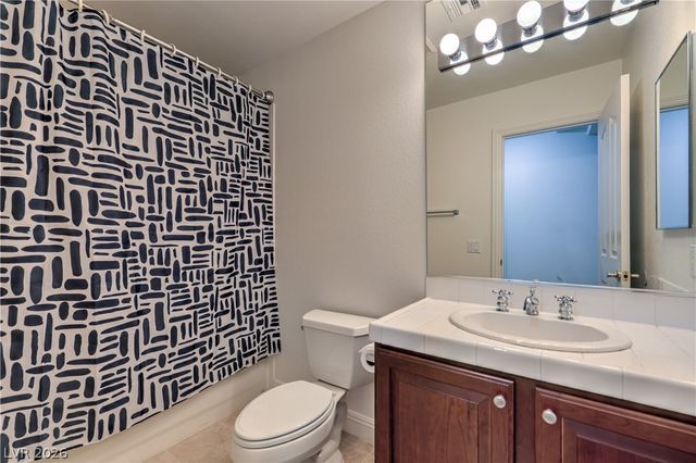 7480 Grassy Field Court, Las Vegas, NV 89131