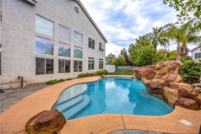 7480 Grassy Field Court, Las Vegas, NV 89131
