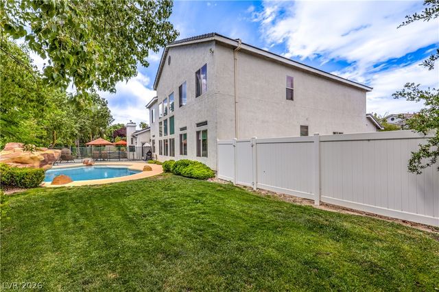 7480 Grassy Field Court, Las Vegas, NV 89131