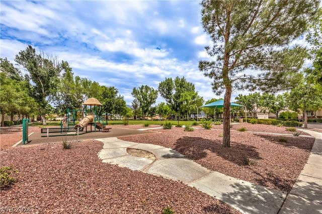 7480 Grassy Field Court, Las Vegas, NV 89131