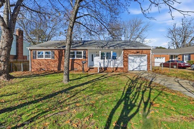 18 Fort Worth ST, Hampton, VA 23669