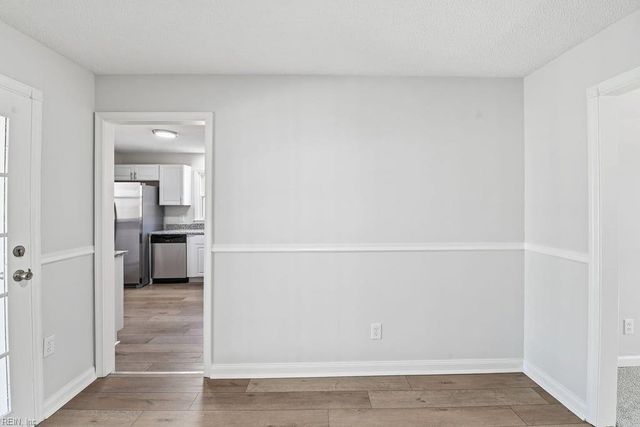 18 Fort Worth ST, Hampton, VA 23669