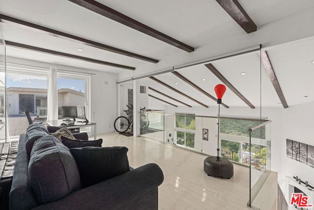 2385 Roscomare Road F10, Los Angeles, CA 90077