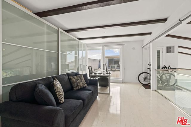 2385 Roscomare Road F10, Los Angeles, CA 90077