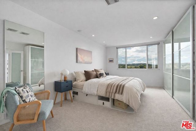 2385 Roscomare Road F10, Los Angeles, CA 90077