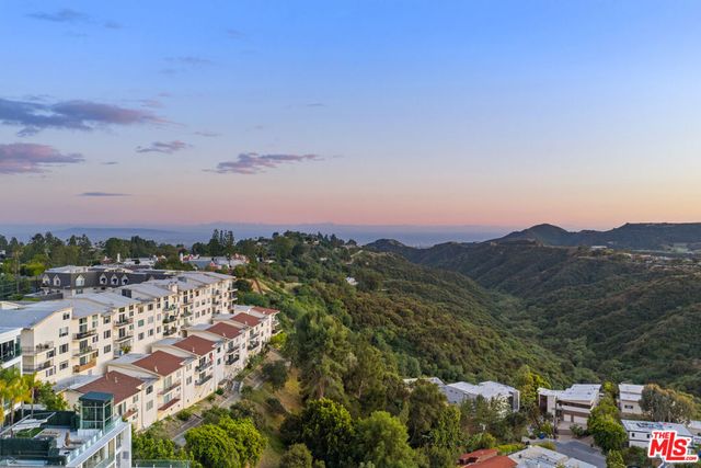2385 Roscomare Road F10, Los Angeles, CA 90077
