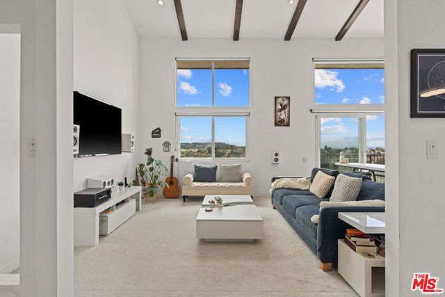 2385 Roscomare Road F10, Los Angeles, CA 90077