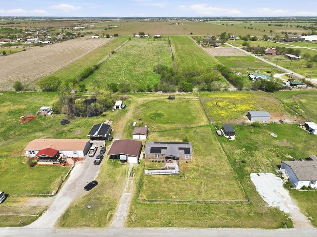 716 Lathem Boulevard, Venus, TX 76084