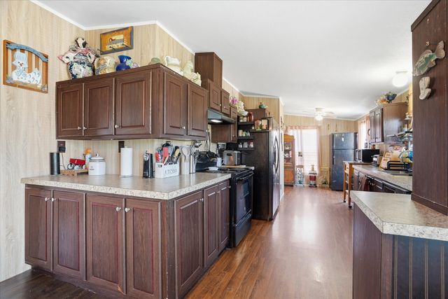 716 Lathem Boulevard, Venus, TX 76084