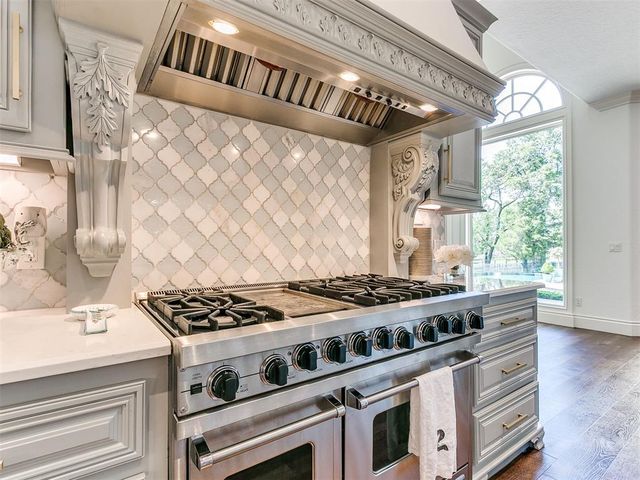 4301 Berry Farm Road, Norman, OK 73072