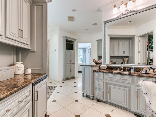 4301 Berry Farm Road, Norman, OK 73072