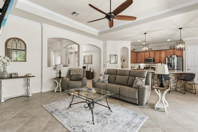 5632 GOODPASTURE GLEN, Bradenton, FL 34211