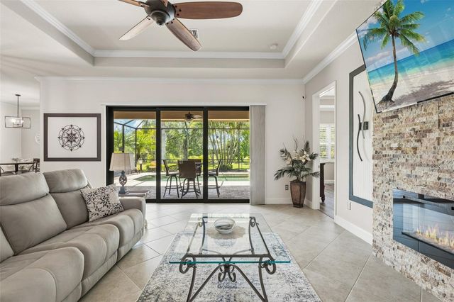 5632 GOODPASTURE GLEN, Bradenton, FL 34211
