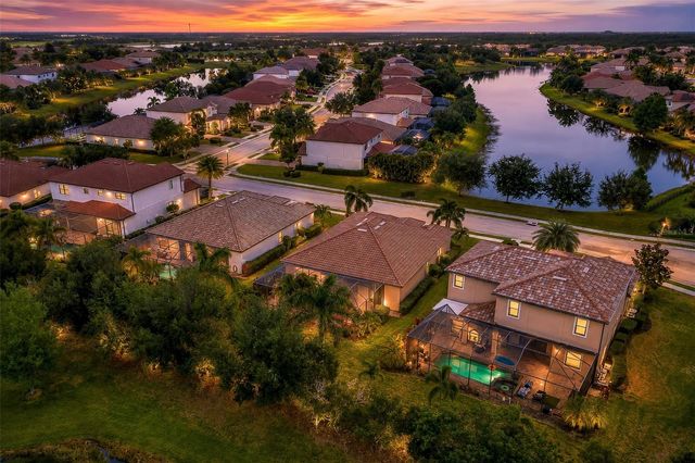 5632 GOODPASTURE GLEN, Bradenton, FL 34211